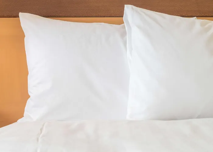 Holiday Inn Express & Suites Pittsburg By Ihg