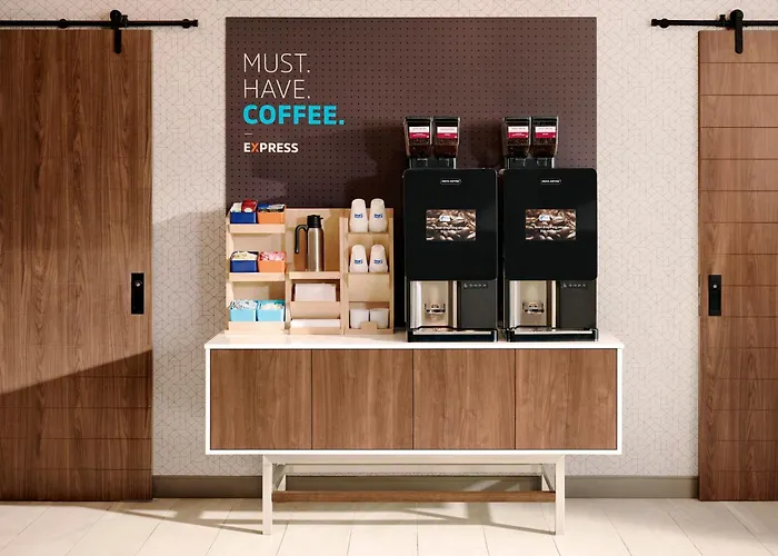 Holiday Inn Express & Suites Pittsburg By Ihg