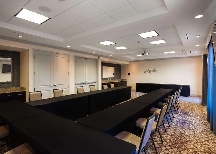 Homewood Suites By Hilton Joplin